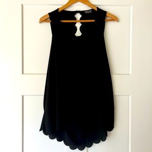 Papermoon (Stitch Fix) Scalloped Tank Top, Medium